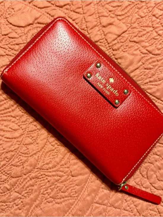 Kate Spade Red Leather Tote with matching wallet - Picture 4 of 8